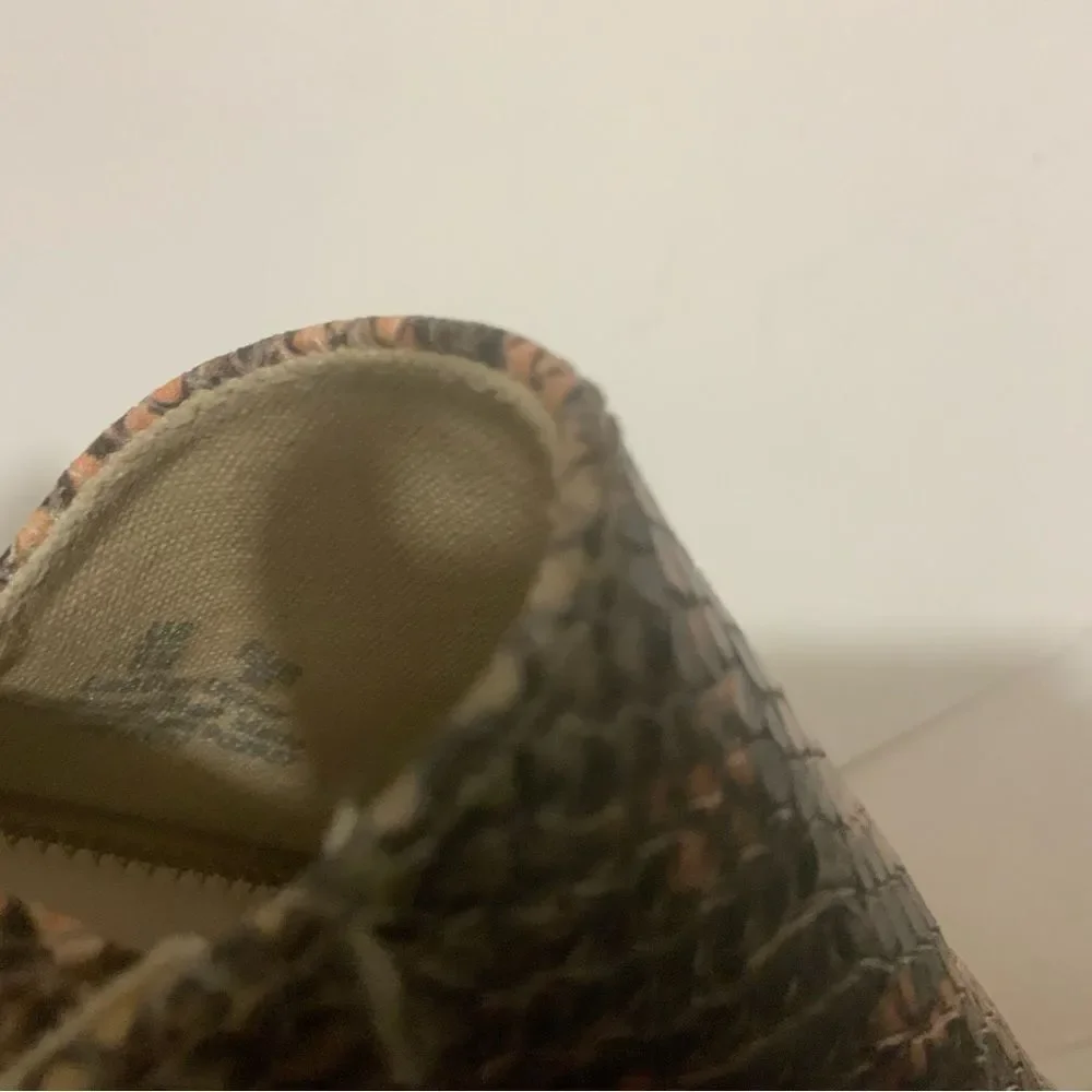 Sam Edelman Khloe, Peach Slip-on SHOES Espadrilles snake Women's Size 8M US